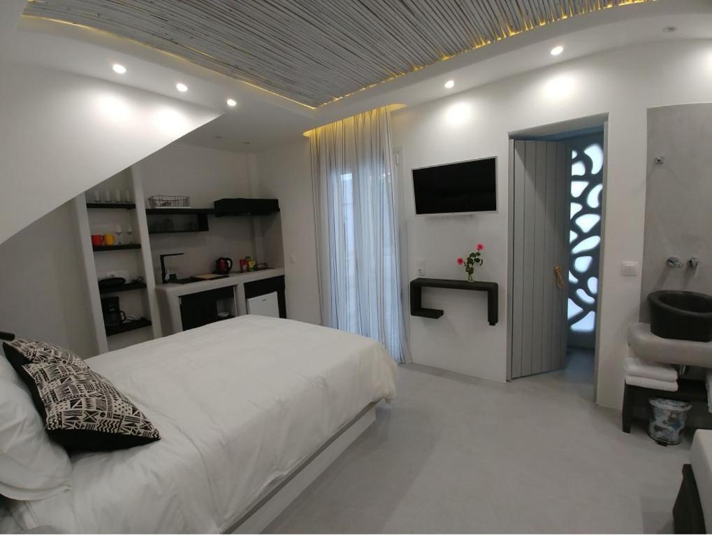 Blue Heart Luxury Aparthotel Naxos City